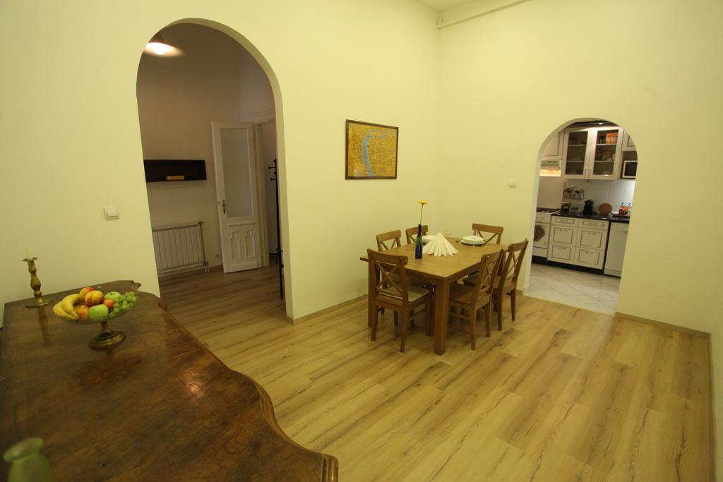 Sissy Apartment Budapest Exterior photo